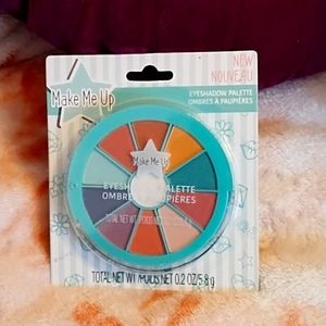 Make Me Up 💜 Eyeshadow Palette 💜